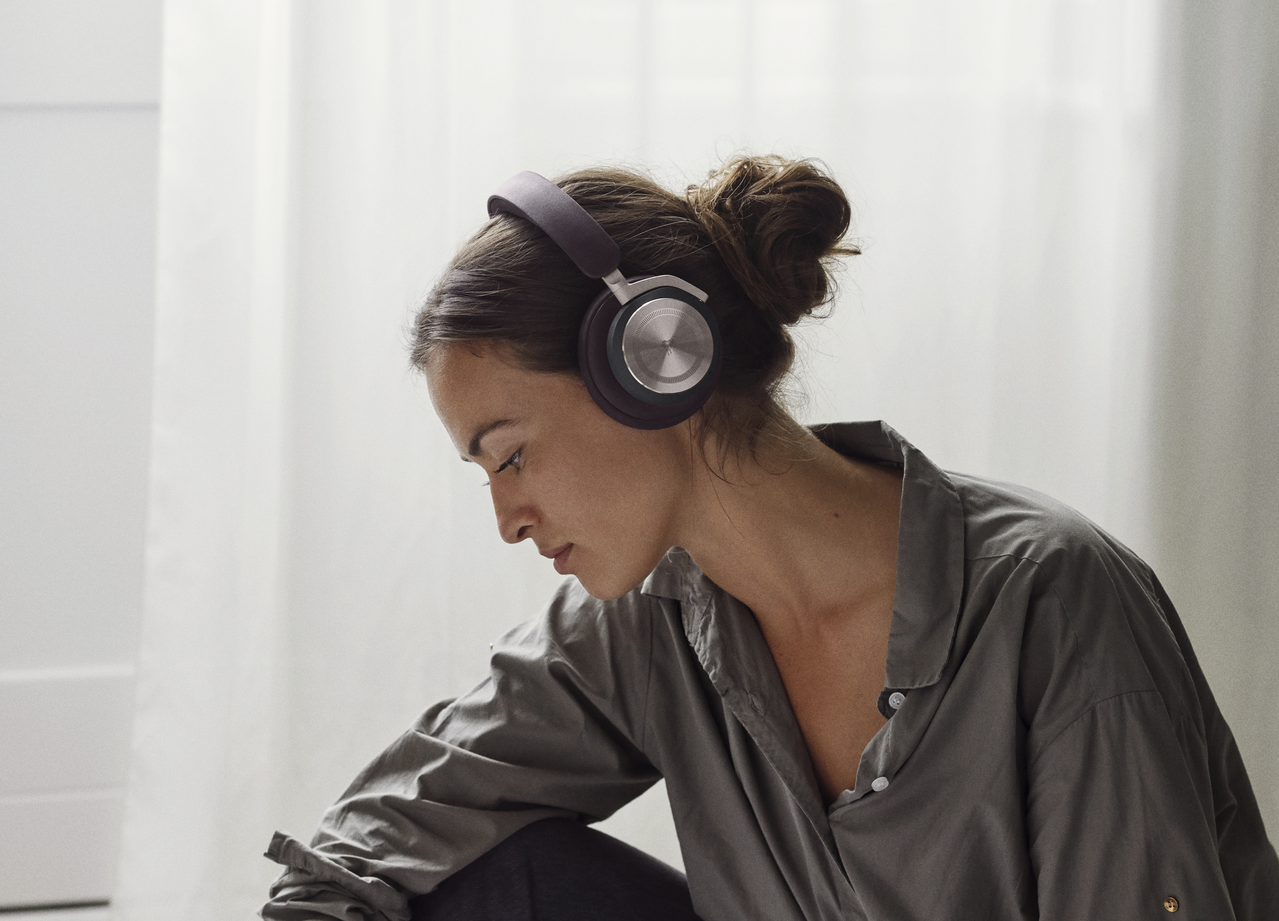 【NEW color】Beoplay HX Dark Maroon