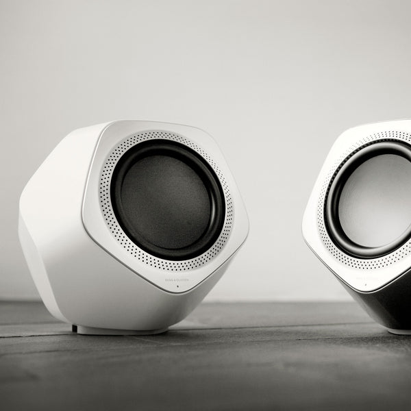 Beolab 19 – Bang & Olufsen 正規輸入販売代理店 / K.K. The B's 