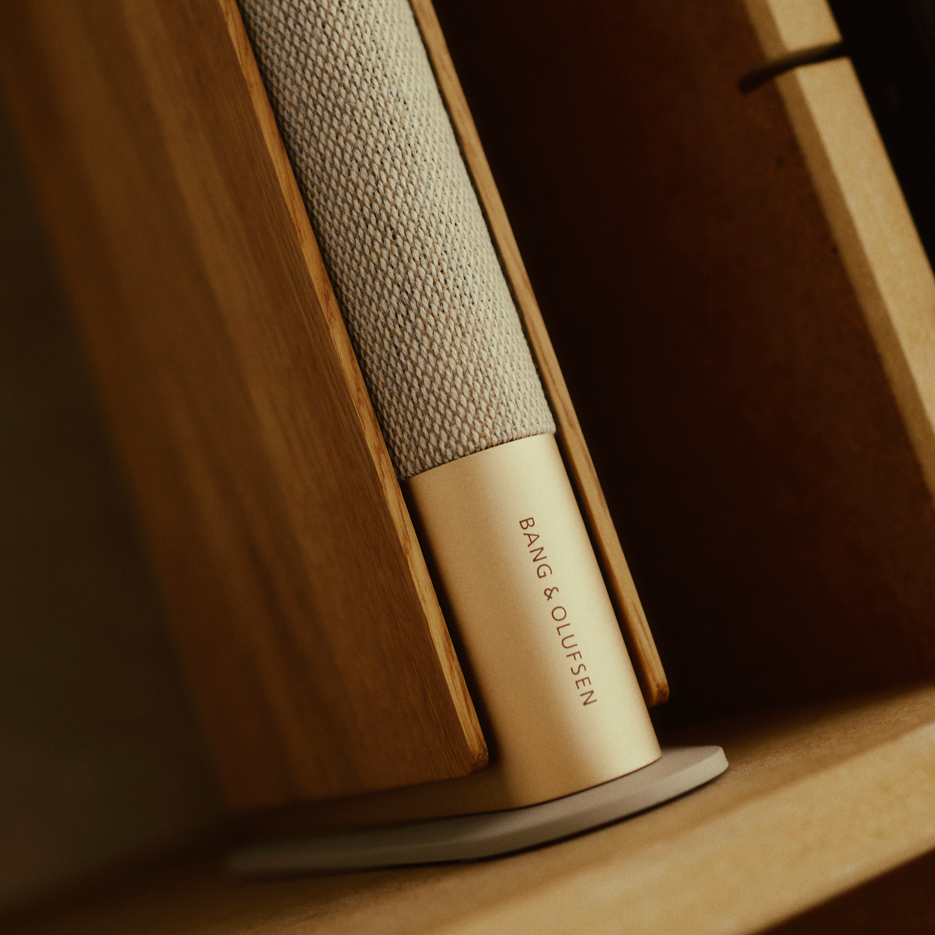 Beosound Emerge