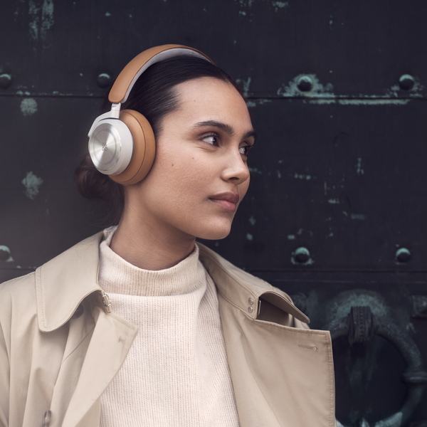 Beoplay_HX_0152_600x600_crop_c 