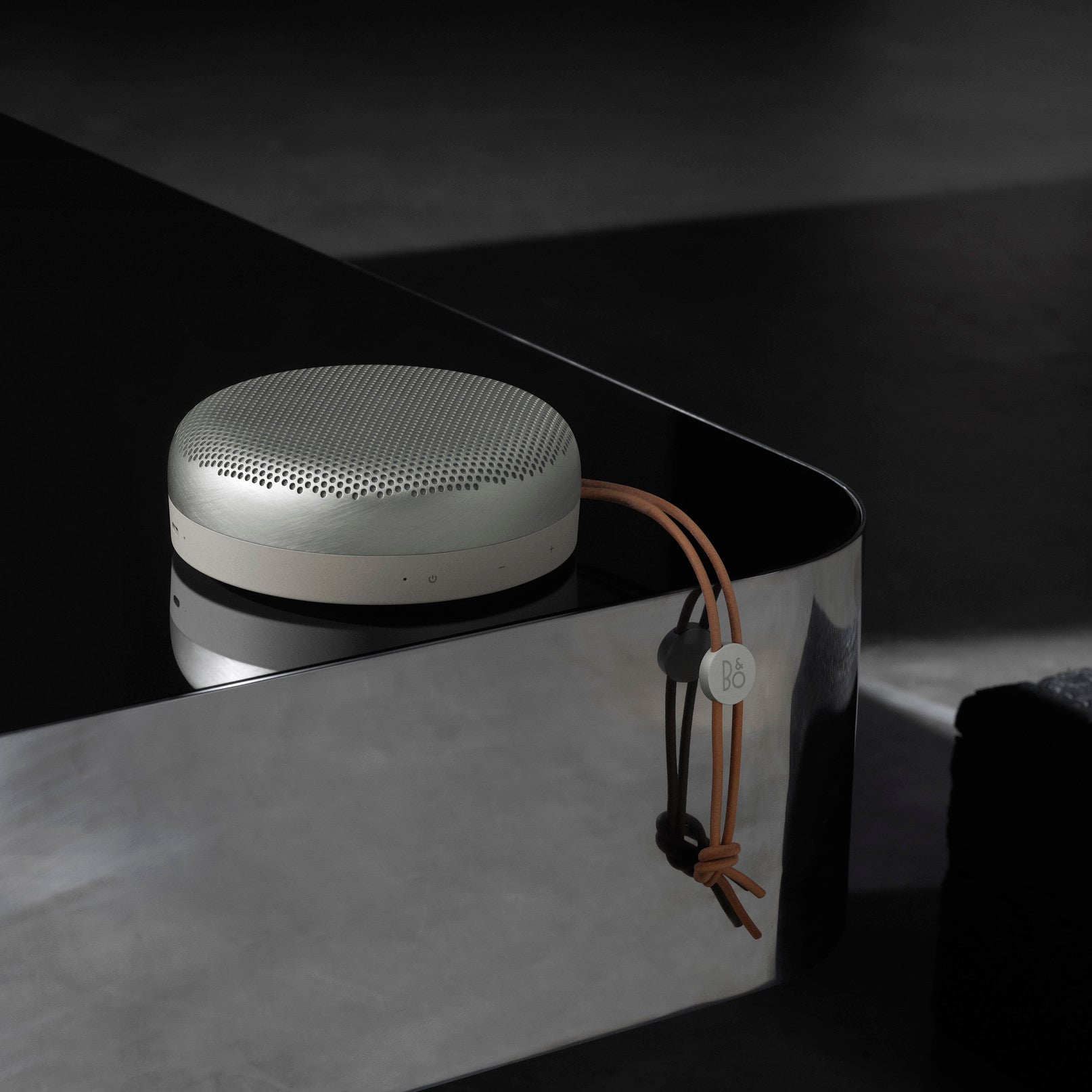 【福岡渡辺通店】「ちょうどいい」コンパクトスピーカー　Beoplay A1