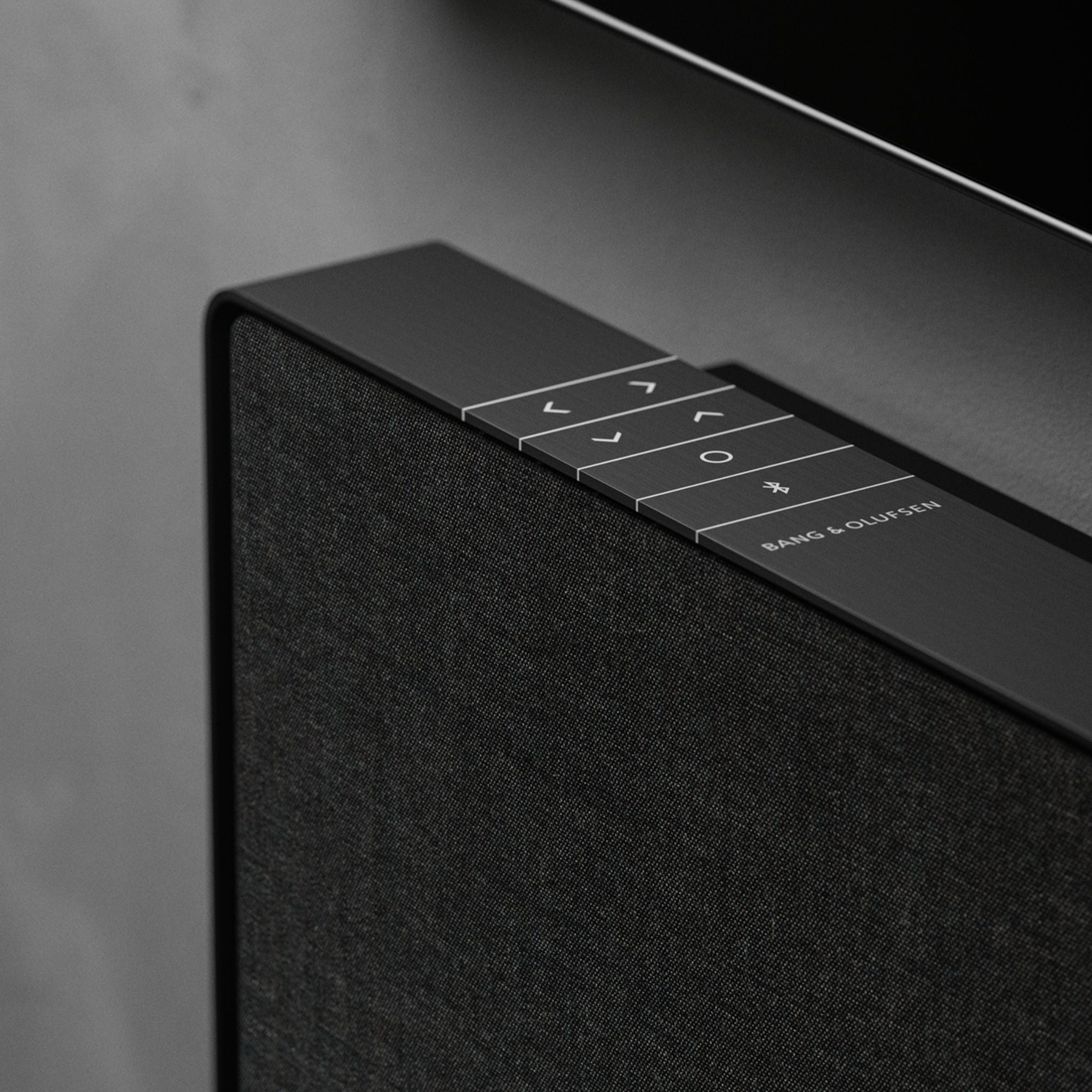 Beosound Stage
